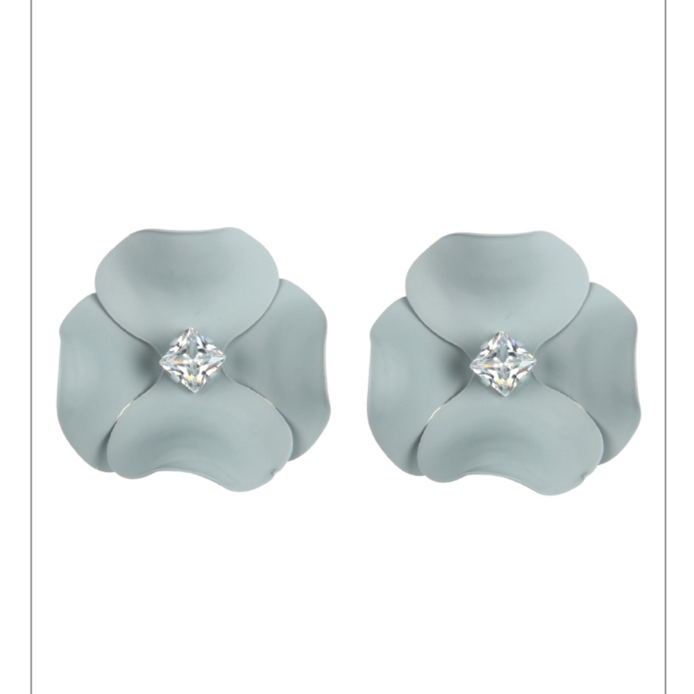 Blush Noir Frost Gray Embroidered Belted Trench Jacket - Picture 9 of 11